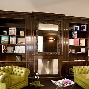 **** Hotel Ares Eiffel Frankrijk